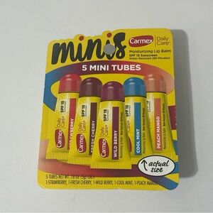 NEW Carmex lip balm minis - gift set
